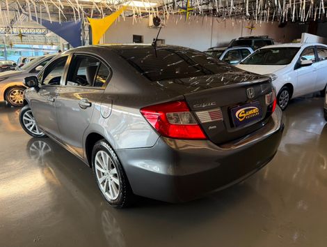 Honda Civic Sedan LXR 2.0 Flexone 16V Aut. 4p