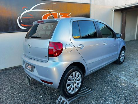VolksWagen Fox 1.6 Mi Total Flex 8V 5p