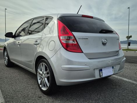 Hyundai i30 2.0 16V 145cv 5p Aut.