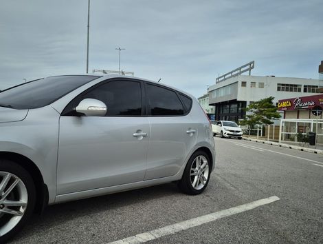 Hyundai i30 2.0 16V 145cv 5p Aut.