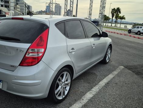 Hyundai i30 2.0 16V 145cv 5p Aut.