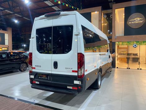 IVECO DAILY Minibus 50-180 Turismo(Diesel)(E6)