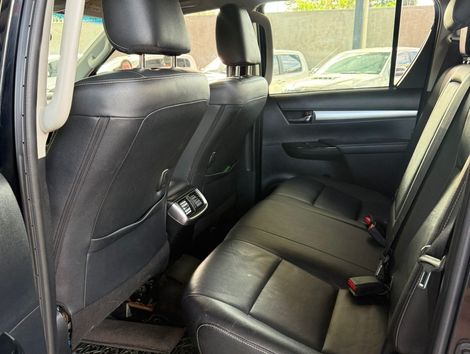 Toyota Hilux CD SRV 4x4 2.8 TDI Diesel Aut.