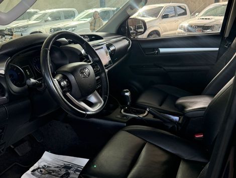 Toyota Hilux CD SRV 4x4 2.8 TDI Diesel Aut.
