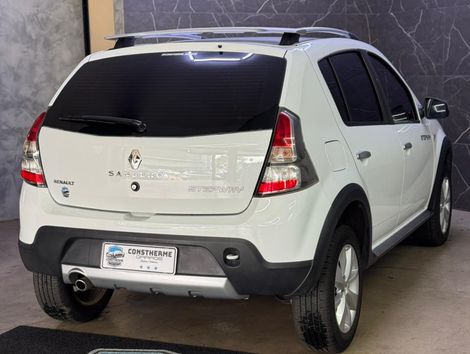 Renault SANDERO STEPWAY Hi-Flex 1.6 16V 5p