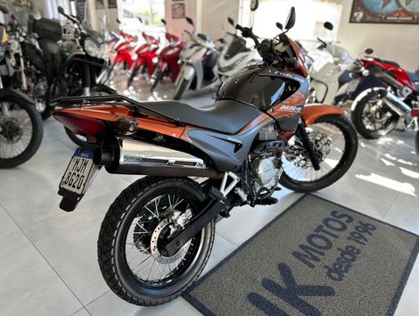 HONDA NX-4 FALCON 400