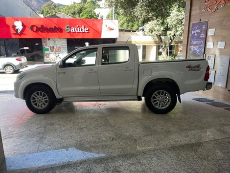 Toyota Hilux CD SRV D4-D 4x4 3.0 TDI Diesel Aut