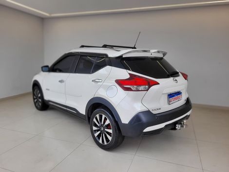 Nissan KICKS SL 1.6 16V FlexStar 5p Aut.