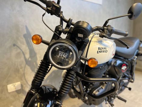 Royal Enfield Hunter 350 Dapper
