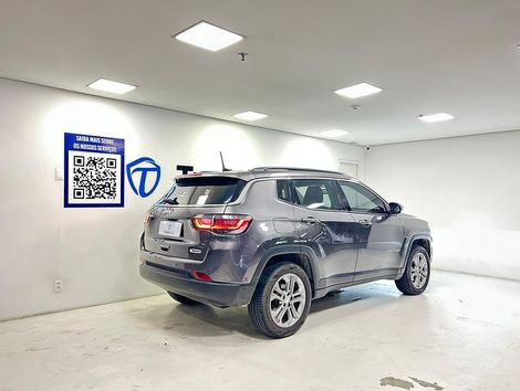 Jeep COMPASS LONG. TD 350 2.0 4x4 Diesel Aut.