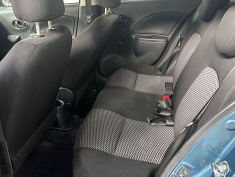 Nissan MARCH 1.0 12V Flex 5p