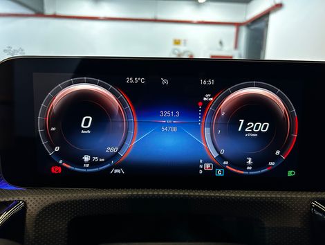 Mercedes CLA-250 2.0 16V TB Aut.