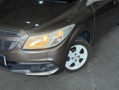 Chevrolet ONIX HATCH LT 1.0 8V FlexPower 5p Mec.