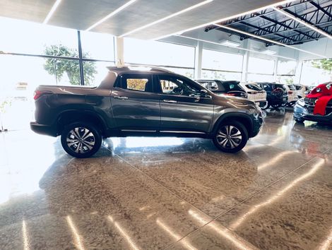 Fiat Toro Volcano 1.3 T270 4x2 Flex Aut.