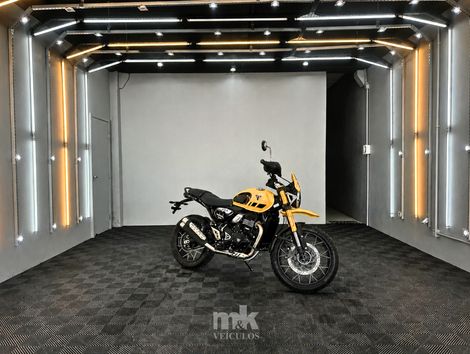 TRIUMPH SCRAMBLER 400 X