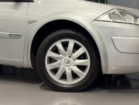 Renault Megane Grand Tour Dynam. Hi-Flex 1.6 16V
