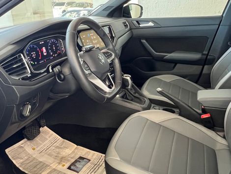 VolksWagen Nivus Highline 1.0 200 TSI Flex Aut.