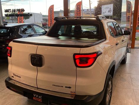 Fiat Toro Freedom 1.8 16V Flex Aut.