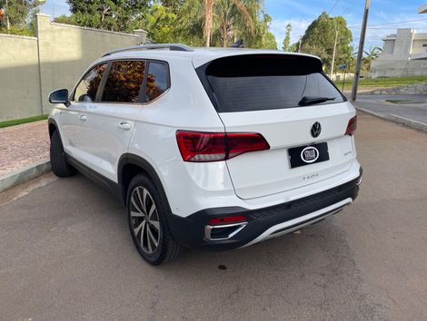 VolksWagen TAOS Highline 1.4 250 TSI Flex Aut.