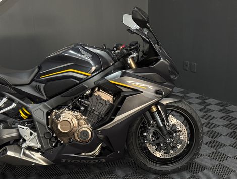 HONDA CBR 650 R