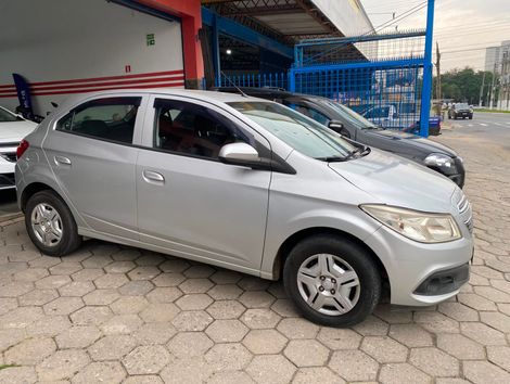 Chevrolet ONIX HATCH LT 1.0 8V FlexPower 5p Mec.