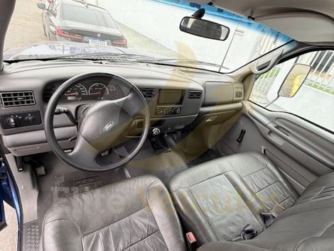FORD F-350 2p (diesel)