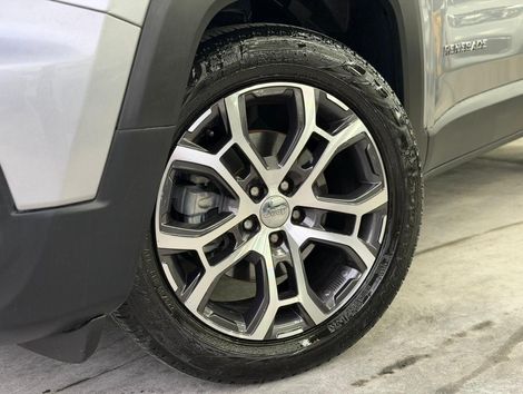 Jeep Renegade Long. T270 1.3 TB 4x2 Flex Aut.