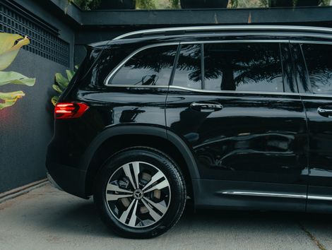 Mercedes GLB 220 4M Progressive 2.0 TB Aut. (Híb)