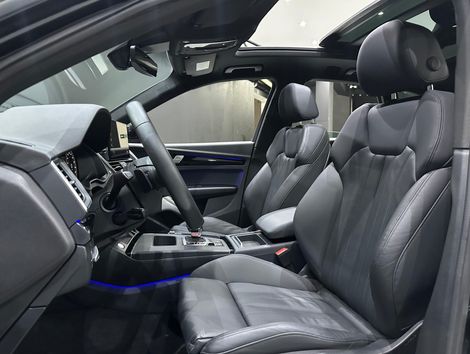 Audi Q5 Perf. Black 2.0 TFSIe S.Tr. Qt (Hib.)