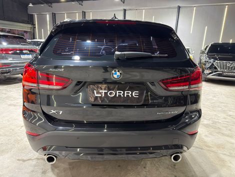BMW X1 SDRIVE 20i X-Line 2.0 TB Active Flex