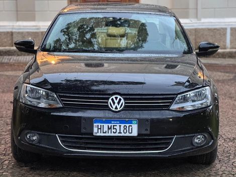 VolksWagen JETTA Highline 2.0 TSI 16V 4p Tiptronic