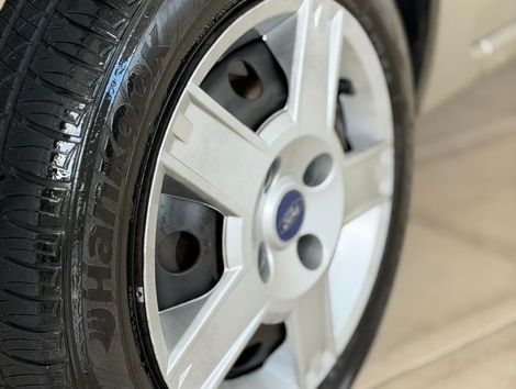 Ford Fiesta Sed. 1.6 8V Flex 4p