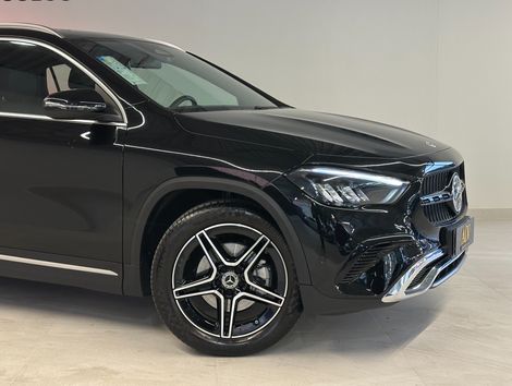 Mercedes GLA 200 Progressive 1.3 TB 16V Aut.(Híb)
