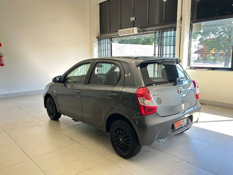 Toyota ETIOS XS 1.5 Flex 16V 5p Mec.