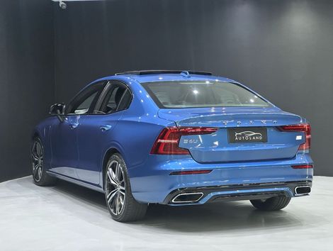 Volvo S60 T-8 R-DESIGN 2.0 407cv (Híbrido)