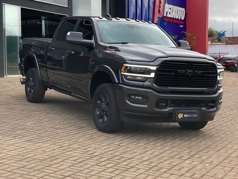 RAM 2500 LARAM. 6.7 NIGHT ED. TB CD 4x4 Die.