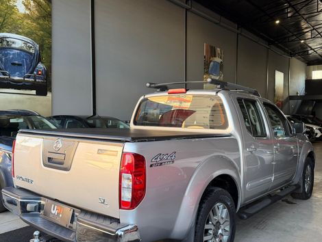 Nissan Frontier SL CD 4x4 2.5TB Diesel Aut