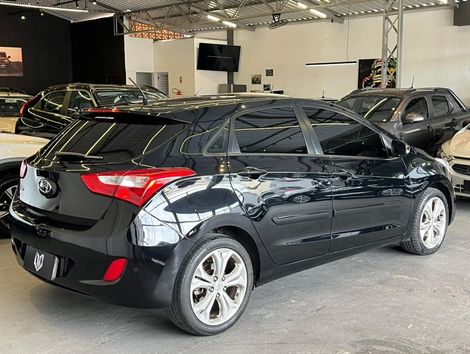 Hyundai i30 1.8 16V Aut. 5p