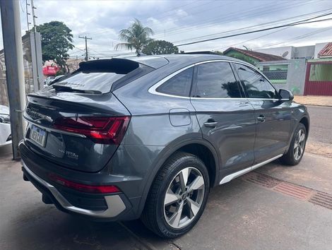 Audi Q5 2.0 TFSIe Performance Quattro S tronic