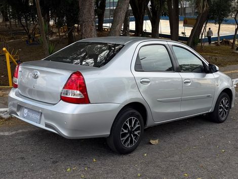 Toyota ETIOS XS Sedan1.5 Flex 16V 4p Mec.