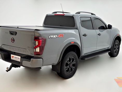 Nissan Frontier PRO4X CD 4x4 2.3 Bi-TB Die. Aut