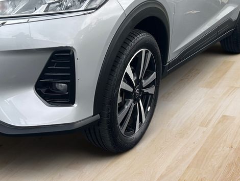 Nissan KICKS Play Sense 1.6 16V Flex Aut.