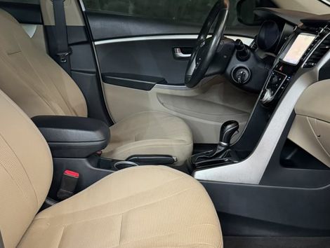 Hyundai i30 1.8 16V Aut. 5p
