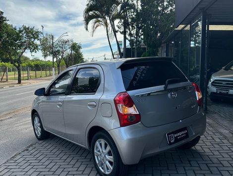 Toyota ETIOS XLS 1.5 Flex 5p Aut.