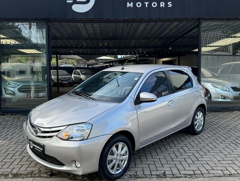 Toyota ETIOS XLS 1.5 Flex 5p Aut.