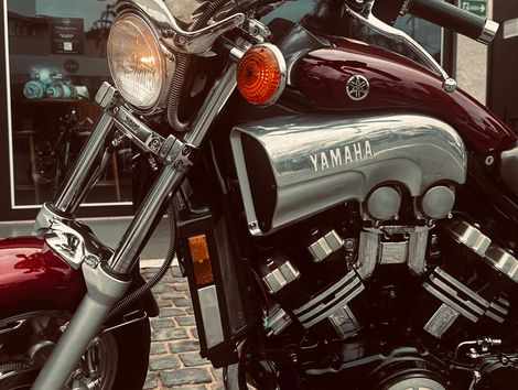 YAMAHA V-MAX 1200