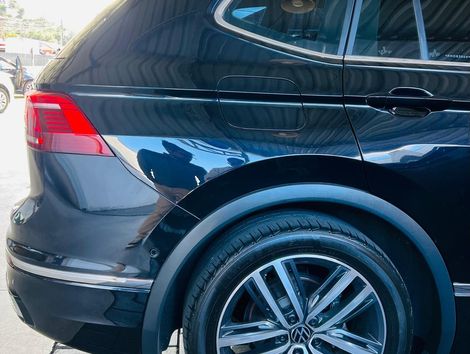 VolksWagen TIGUAN Allspac R-Line 300 TSI 2.0 