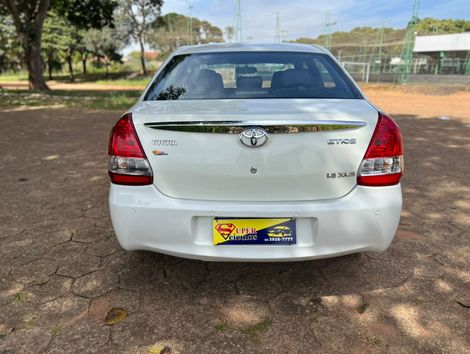 Toyota ETIOS XLS Sedan 1.5 Flex 16V 4p Mec.