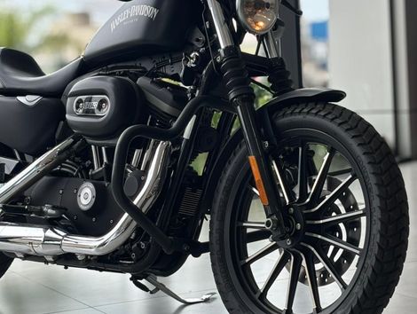 Harley XL 883N IRON