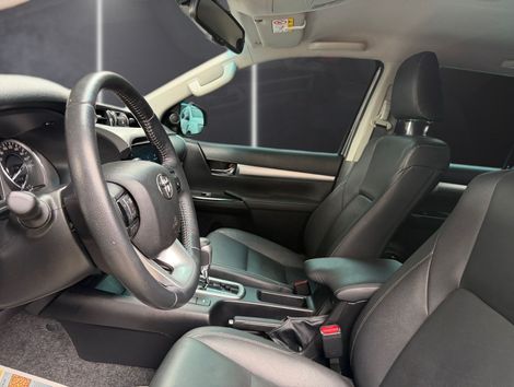 Toyota Hilux CD SRV 4x4 2.8 TDI Diesel Aut.